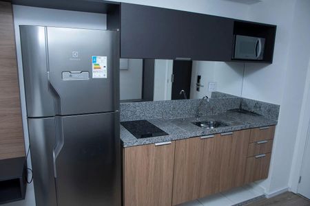 Cozinha de apartamento à venda com 1 quarto, 35m² em Bela Vista, São Paulo