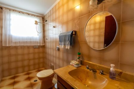 Casa à venda com 255m², 3 quartos e 4 vagasBanheiro Social 2