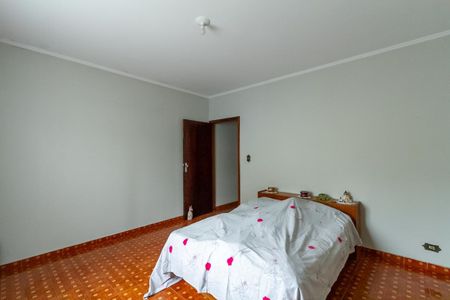 Casa à venda com 255m², 3 quartos e 4 vagasSuíte