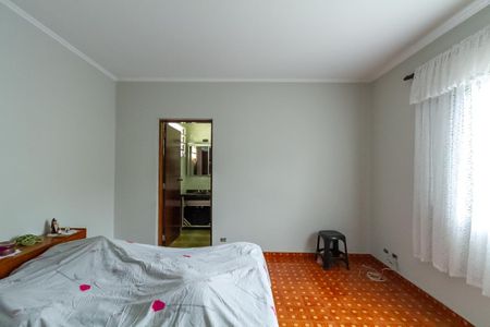 Casa à venda com 255m², 3 quartos e 4 vagasSuíte