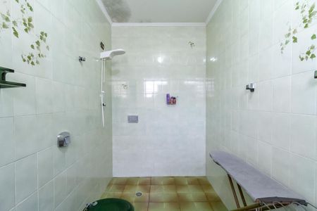 Casa à venda com 255m², 3 quartos e 4 vagasBanheiro da Suíte