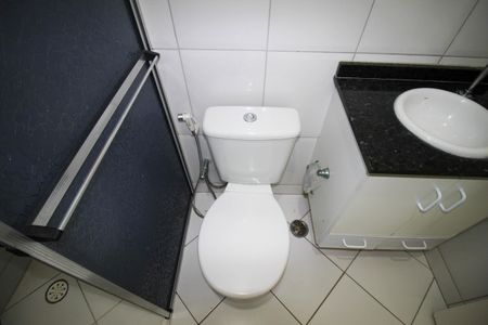 Banheiro de apartamento para alugar com 1 quarto, 37m² em Jardim Karolyne, Votorantim