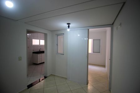 Sala de apartamento para alugar com 1 quarto, 37m² em Jardim Karolyne, Votorantim