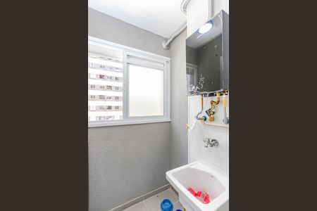 Apartamento para alugar com 38m², 2 quartos e sem vagaÁrea de Serviço