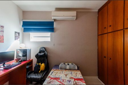 Casa à venda com 200m², 3 quartos e 2 vagasQuarto 2