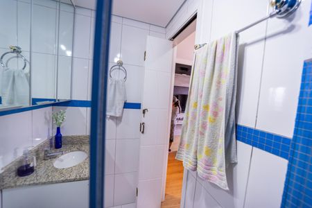 Apartamento à venda com 48m², 2 quartos e 1 vagaBanheiro