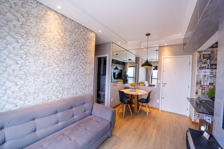 Sala de apartamento à venda com 2 quartos, 48m² em Vila Paranagua, São Paulo