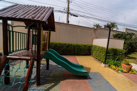 Apartamento à venda com 48m², 2 quartos e 1 vagaÁrea comum - Playground