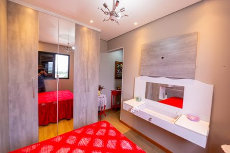 Quarto 1 de apartamento à venda com 2 quartos, 48m² em Vila Paranagua, São Paulo