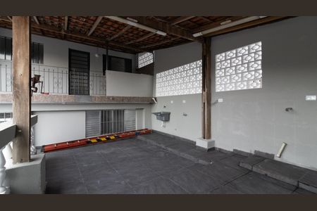 Casa para alugar com 105m², 3 quartos e 1 vagaÁrea de Serviço