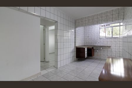 Sala/Cozinha de casa para alugar com 3 quartos, 75m² em Vila Nhocuné, São Paulo