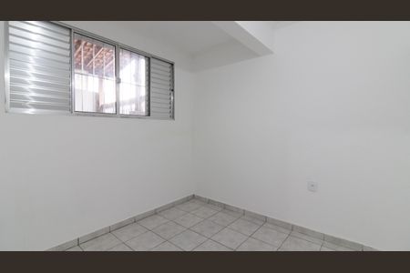 Quarto 1 de casa para alugar com 3 quartos, 75m² em Vila Nhocuné, São Paulo