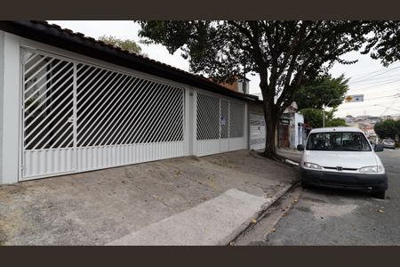 Casa para alugar com 105m², 3 quartos e 1 vagaFachada