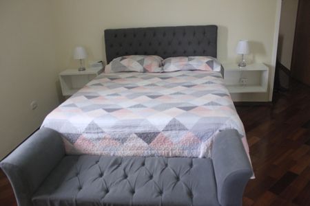 Casa à venda com 420m², 5 quartos e 4 vagasSuíte