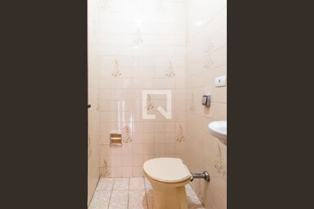 Casa à venda com 420m², 5 quartos e 4 vagas Casa à venda com 420m², 5 quartos e 4 vagasCasa 2