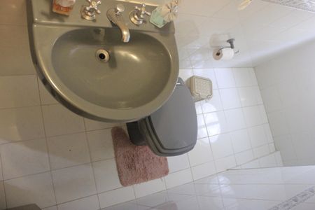 Casa à venda com 420m², 5 quartos e 4 vagasLavabo