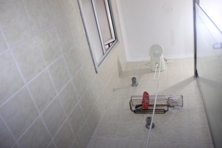 Apartamento à venda com 77m², 3 quartos e 1 vagaBanheiro da Suíte