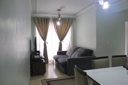 Sala de apartamento à venda com 3 quartos, 77m² em Cidade Brasil, Guarulhos