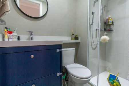 Apartamento à venda com 52m², 2 quartos e 1 vaga Apartamento à venda com 52m², 2 quartos e 1 vagaBanheiro Social