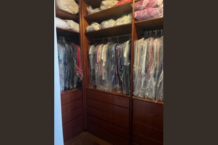 Apartamento para alugar com 560m², 4 quartos e 4 vagas Apartamento para alugar com 560m², 4 quartos e 4 vagasSuíte