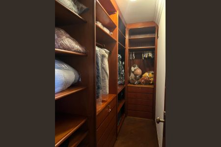 Apartamento para alugar com 560m², 4 quartos e 4 vagas Apartamento para alugar com 560m², 4 quartos e 4 vagasQuarto 3