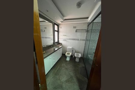 Apartamento para alugar com 560m², 4 quartos e 4 vagas Apartamento para alugar com 560m², 4 quartos e 4 vagasBanheiro 3