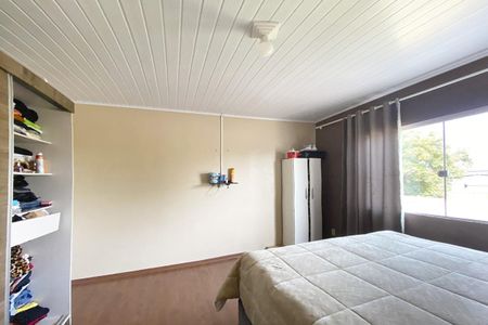 Casa à venda com 105m², 3 quartos e 1 vagaSuíte