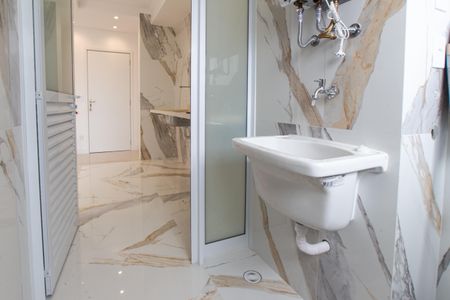 Apartamento à venda com 115m², 2 quartos e 1 vagaÁrea de Serviço