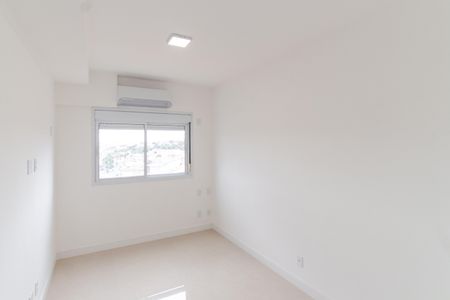 Apartamento à venda com 115m², 2 quartos e 1 vagaSuíte