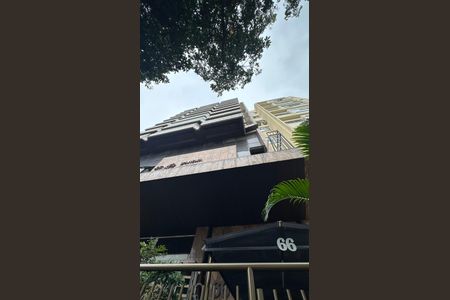 Apartamento à venda com 60m², 1 quarto e sem vagaFachada