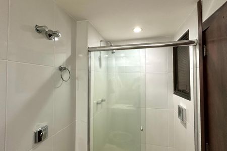Apartamento à venda com 60m², 1 quarto e sem vagaBanheiro