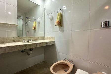 Apartamento à venda com 60m², 1 quarto e sem vagaBanheiro