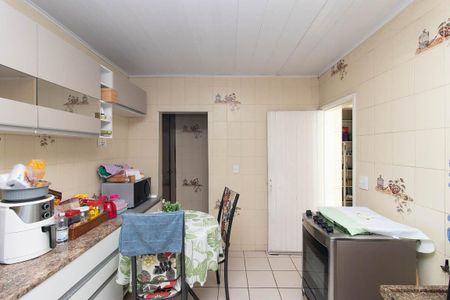 Casa à venda com 168m², 3 quartos e 2 vagasCozinha