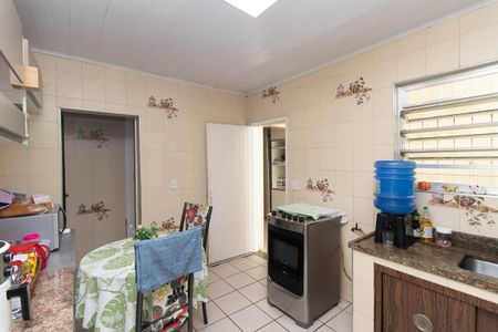 Casa à venda com 168m², 3 quartos e 2 vagasCozinha