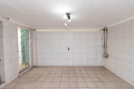 Casa à venda com 168m², 3 quartos e 2 vagasGaragem