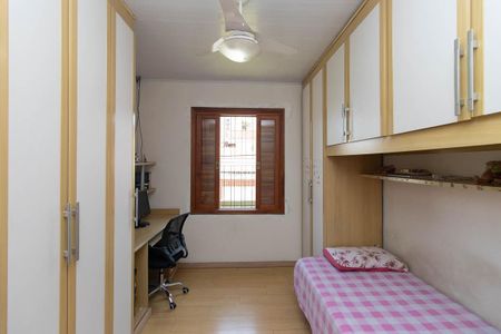 Casa à venda com 168m², 3 quartos e 2 vagasQuarto Suíte