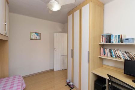 Casa à venda com 168m², 3 quartos e 2 vagasQuarto Suíte