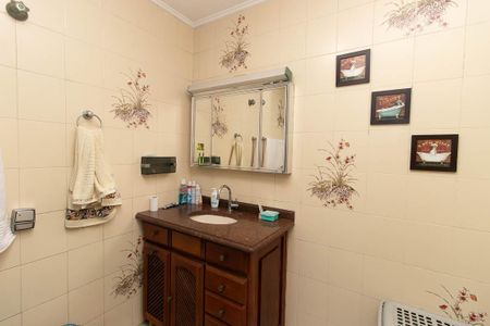 Casa à venda com 168m², 3 quartos e 2 vagasBanheiro Social