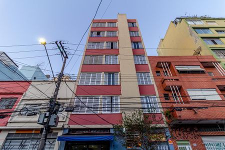 Apartamento à venda com 48m², 1 quarto e sem vagaFachada
