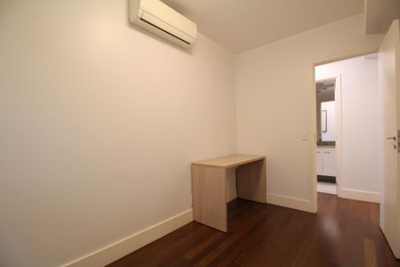 Apartamento à venda com 58m², 2 quartos e 1 vagaQuarto 