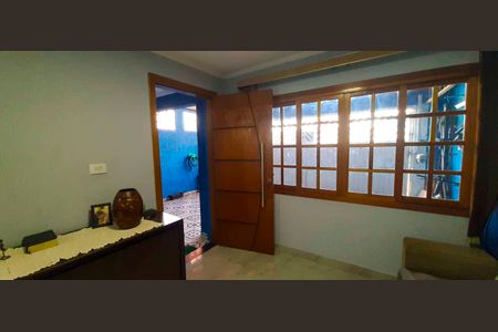 Sala de casa à venda com 3 quartos, 210m² em Jardim das Flores, Osasco