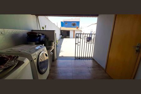 Casa à venda com 210m², 3 quartos e 3 vagasÁrea de Serviço