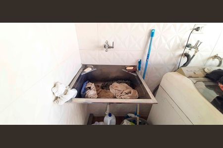 Casa à venda com 210m², 3 quartos e 3 vagasÁrea de Serviço