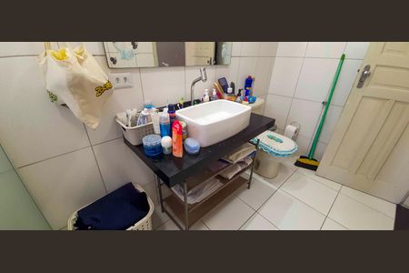 Casa à venda com 210m², 3 quartos e 3 vagasBanheiro