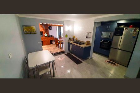 Casa à venda com 210m², 3 quartos e 3 vagasCozinha