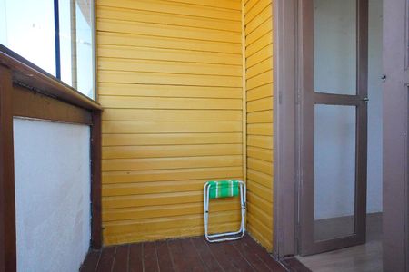 Varanda  de casa à venda com 1 quarto, 220m² em Jardim Itu, Porto Alegre