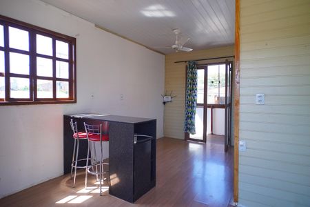 Sala_Cozinha  de casa à venda com 1 quarto, 220m² em Jardim Itu, Porto Alegre