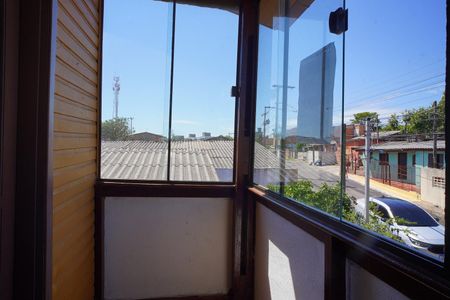 Varanda  de casa à venda com 1 quarto, 220m² em Jardim Itu, Porto Alegre