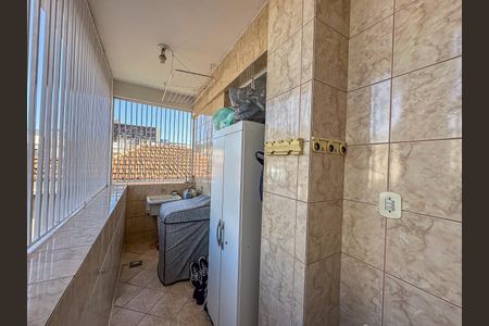 Casa à venda com 168m², 3 quartos e sem vagaÁrea de Serviço