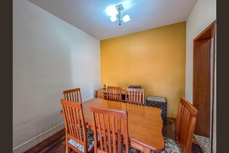 Casa à venda com 168m², 3 quartos e sem vagaSala de Jantar